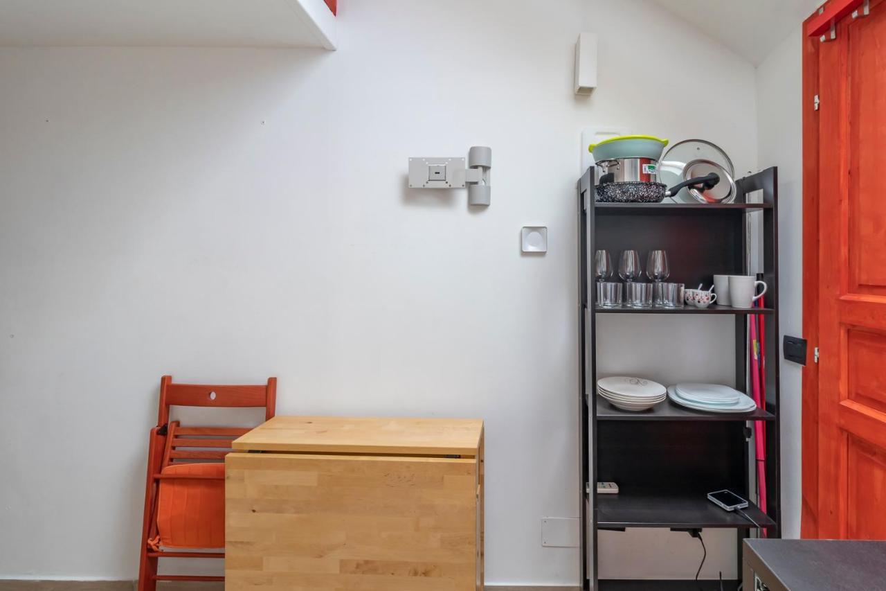 Citta' Studi Apartment Poggi 7 Мілан Екстер'єр фото